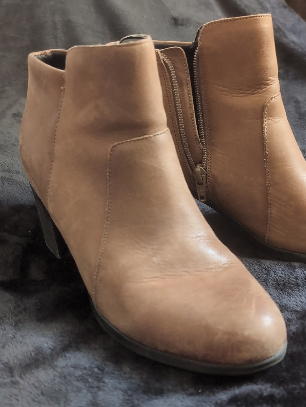 Easy Spirit Women's Brown Leather Ankle Booties with Side Zip